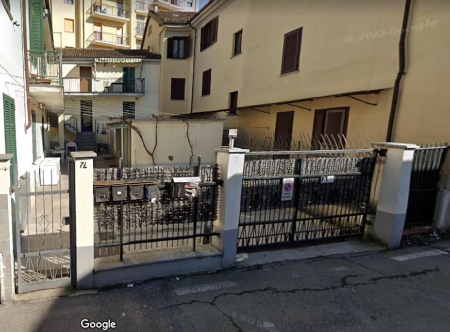 Appartamento A 5 Min Dal Centro Tortona Buitenkant foto