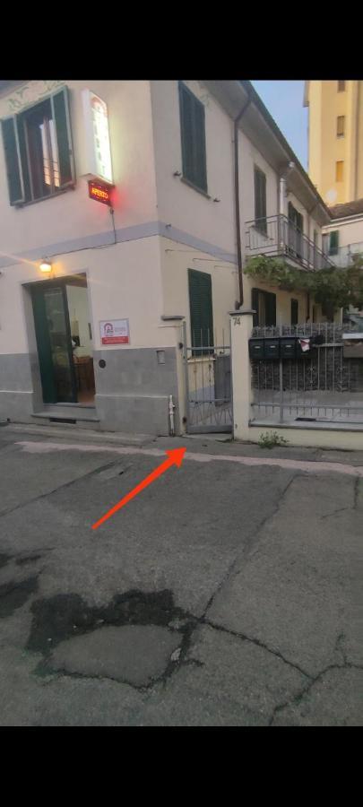 Appartamento A 5 Min Dal Centro Tortona Buitenkant foto